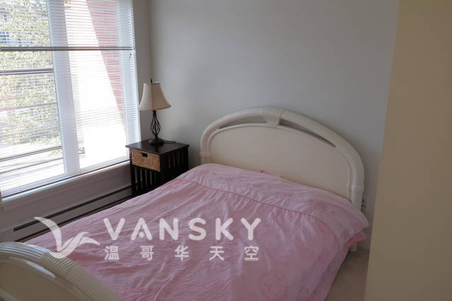 260527182544_bedroom 2nd floor.jpg